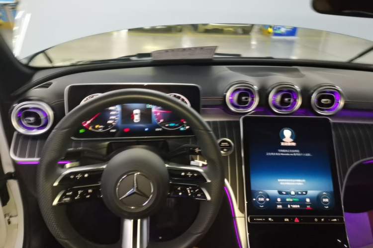 Used Mercedes-Benz C-Class 2022 Restyled C 260 L Sport Edition Gear Lever