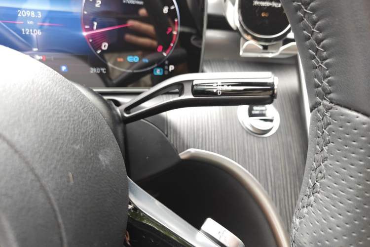 Used Mercedes-Benz C-Class 2022 Restyled C 200 L Sport Edition Gear Lever