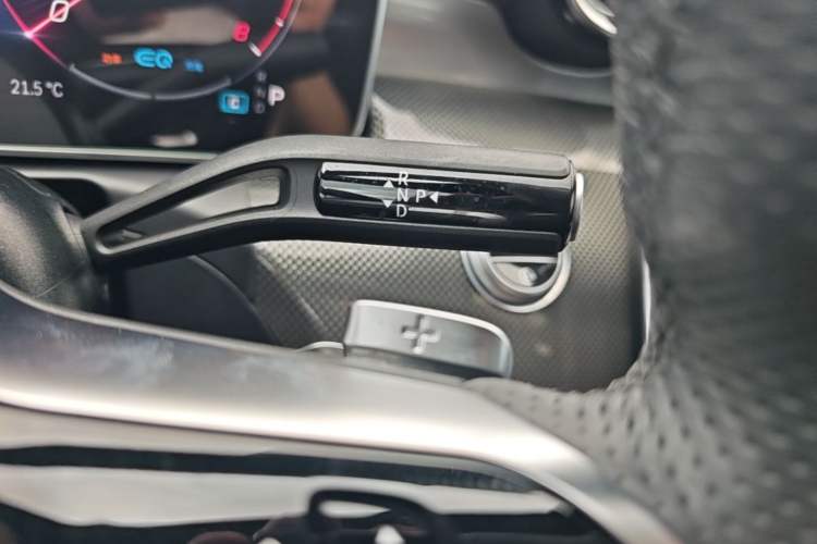 Used Mercedes-Benz C-Class 2022 C 260 L Sport Edition Gear Lever