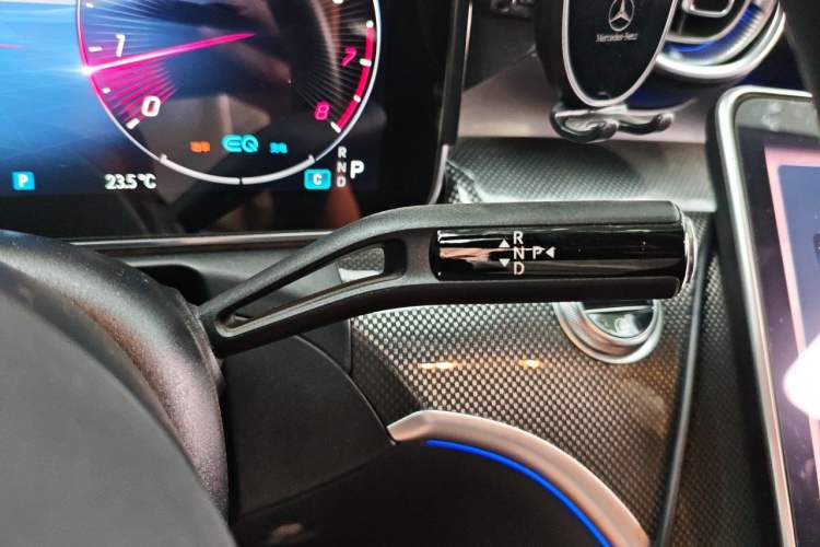 Used Mercedes-Benz C-Class 2022 C 260 L Sport Edition Gear Lever