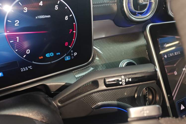 Used Mercedes-Benz C-Class 2022 Restyled C 260 L Sport Edition Gear Lever