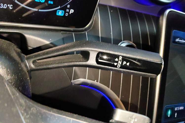 Used Mercedes-Benz C-Class 2022 C 260 L Sport Edition Gear Lever