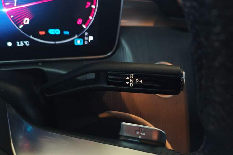 Used Mercedes-Benz C-Class 2022 C 200 L Sport Edition Gear Lever