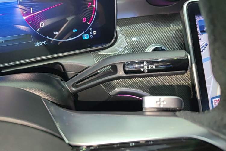 Used Mercedes-Benz C-Class 2022 C 260 L Sport Edition Gear Lever