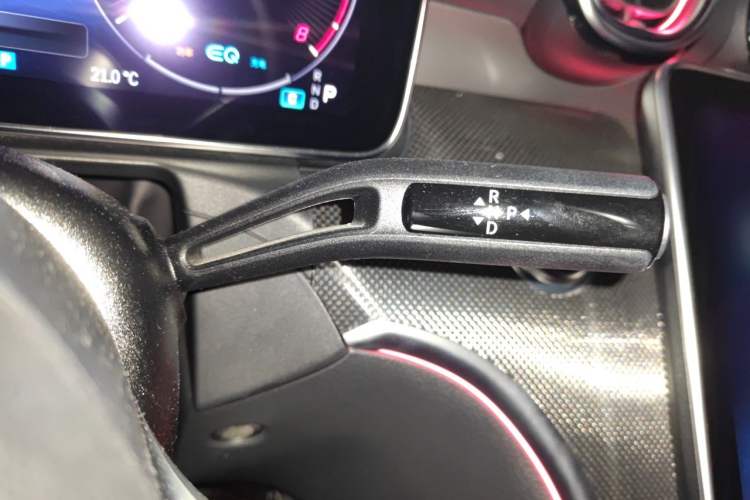 Used Mercedes-Benz C-Class 2022 C 260 L Sport Edition Gear Lever