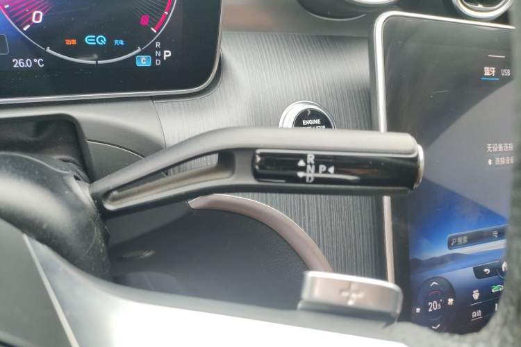 Used Mercedes-Benz C-Class 2022 Restyled C 200 L Sport Edition Gear Lever