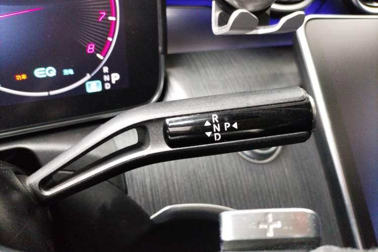 Used Mercedes-Benz C-Class 2022 C 200 L Sport Edition Gear Lever