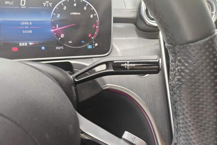 Used Mercedes-Benz C-Class 2022 Restyled C 260 L Sport Edition Gear Lever