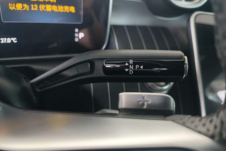 Used Mercedes-Benz C-Class 2022 Restyled C 200 L Sport Edition Gear Lever
