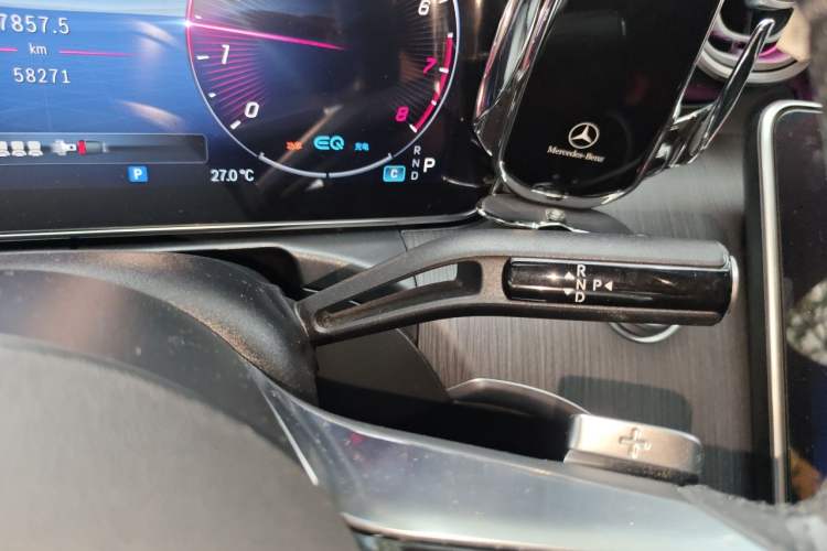 Used Mercedes-Benz C-Class 2022 C 200 L Sport Edition Gear Lever