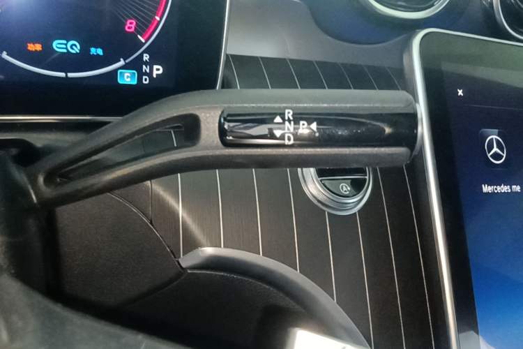 Used Mercedes-Benz C-Class 2022 C 200 L Sport Edition Gear Lever