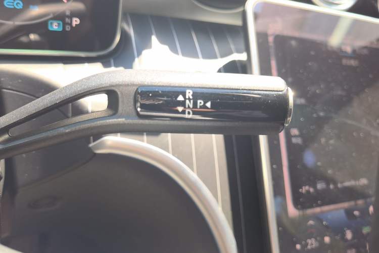 Used Mercedes-Benz C-Class 2022 C 260 L Sport Edition Gear Lever