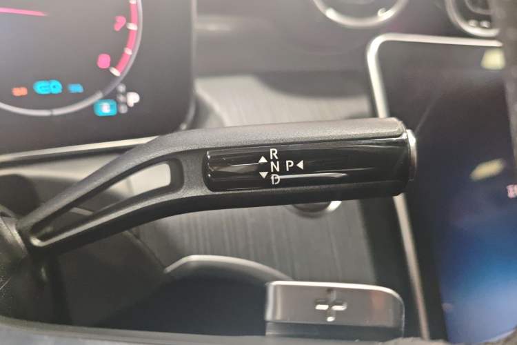 Used Mercedes-Benz C-Class 2022 C 200 L Sport Edition Gear Lever