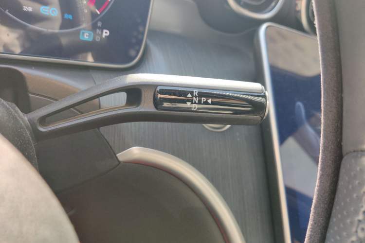 Used Mercedes-Benz C-Class 2022 Restyled C 200 L Sport Edition Gear Lever