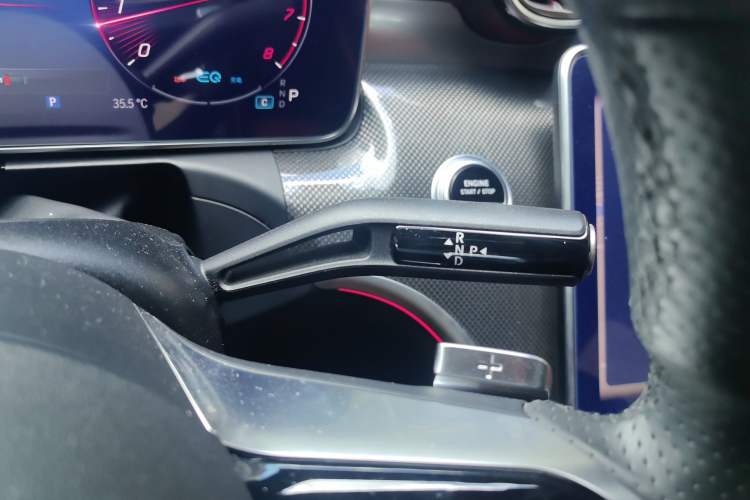 Used Mercedes-Benz C-Class 2022 C 260 L Sport Edition Gear Lever