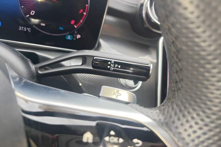 Used Mercedes-Benz C-Class 2022 C 260 L Sport Edition Gear Lever