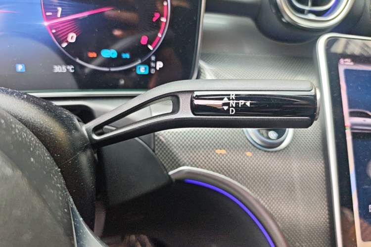 Used Mercedes-Benz C-Class 2022 Restyled C 260 L Sport Edition Gear Lever