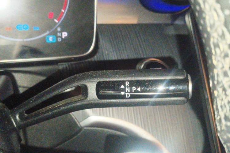 Used Mercedes-Benz C-Class 2022 C 200 L Sport Edition Gear Lever