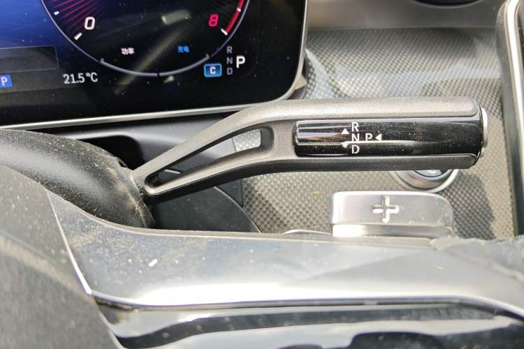 Used Mercedes-Benz C-Class 2022 Restyled C 260 L Sport Edition Gear Lever