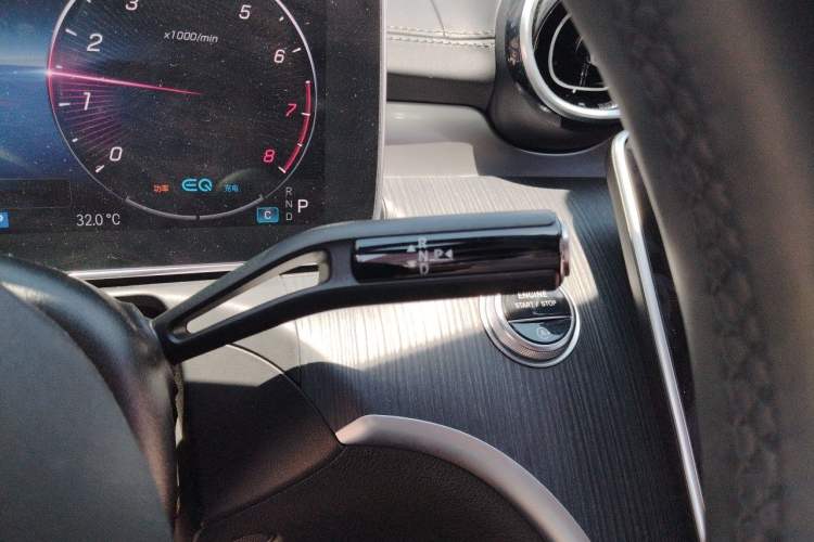 Used Mercedes-Benz C-Class 2022 C 200 L Sport Edition Gear Lever