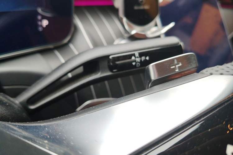 Used Mercedes-Benz C-Class 2022 C 200 L Sport Edition Gear Lever