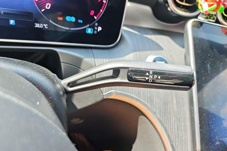 Used Mercedes-Benz C-Class 2022 C 200 L Sport Edition Gear Lever