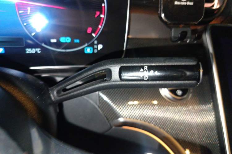 Used Mercedes-Benz C-Class 2022 Restyled C 260 L Sport Edition Gear Lever