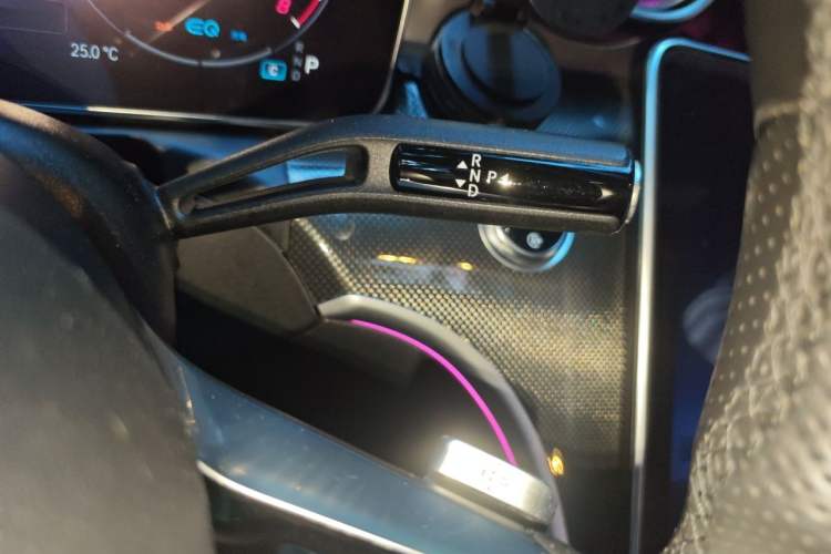 Used Mercedes-Benz C-Class 2022 C 260 L Sport Edition Gear Lever
