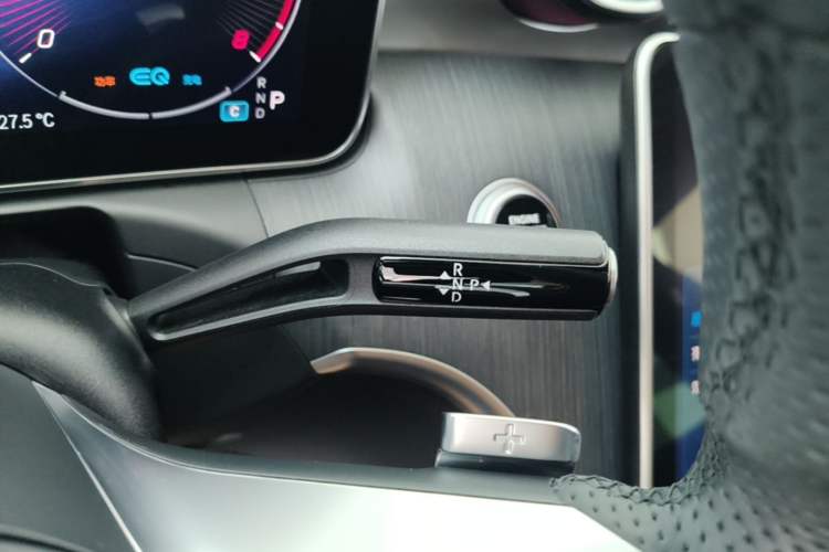 Used Mercedes-Benz C-Class 2022 C 200 L Sport Edition Gear Lever