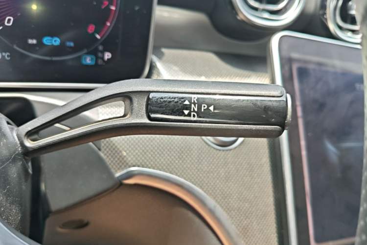 Used Mercedes-Benz C-Class 2022 Restyled C 260 L Sport Edition Gear Lever