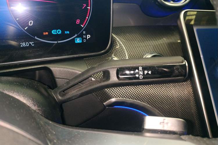 Used Mercedes-Benz C-Class 2022 Restyled C 260 L Sport Edition Gear Lever