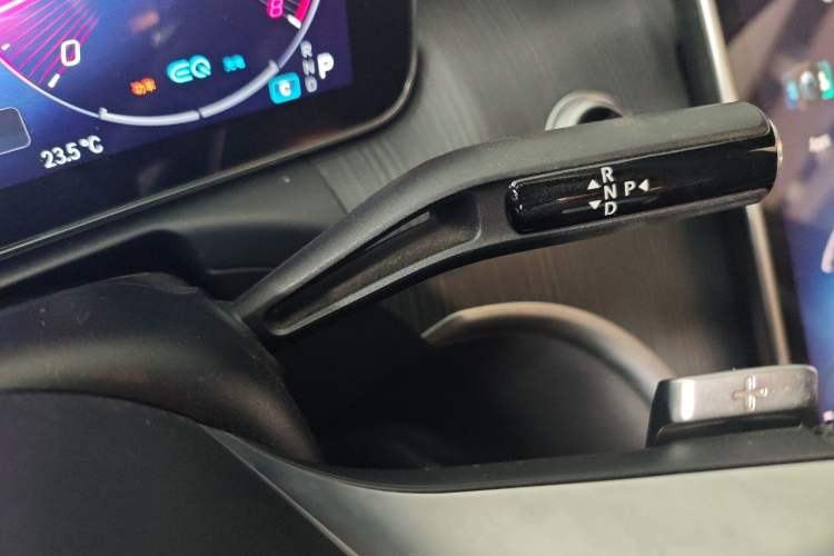 Used Mercedes-Benz C-Class 2022 C 200 L Sport Edition Gear Lever