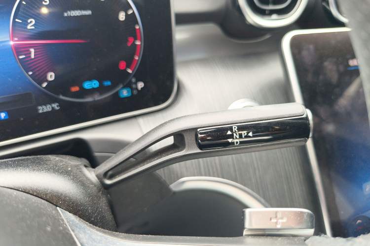 Used Mercedes-Benz C-Class 2022 C 200 L Sport Edition Gear Lever