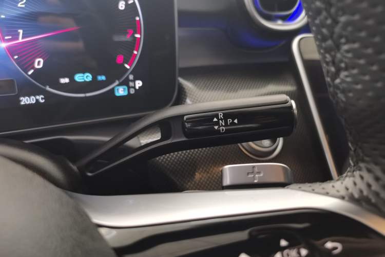 Used Mercedes-Benz C-Class 2022 Restyled C 260 L Sport Edition Gear Lever