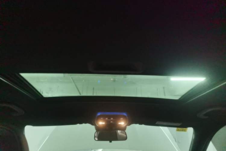Used Mercedes-Benz C-Class 2022 C 200 L Sport Edition Headliner