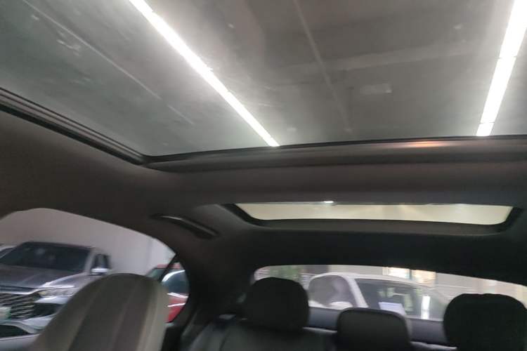 Used Mercedes-Benz C-Class 2022 Restyled C 260 L Sport Edition Headliner