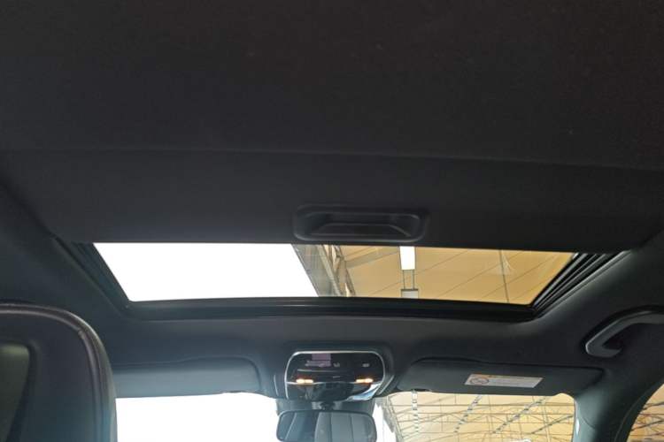 Used Mercedes-Benz C-Class 2022 Restyled C 200 L Sport Edition Headliner