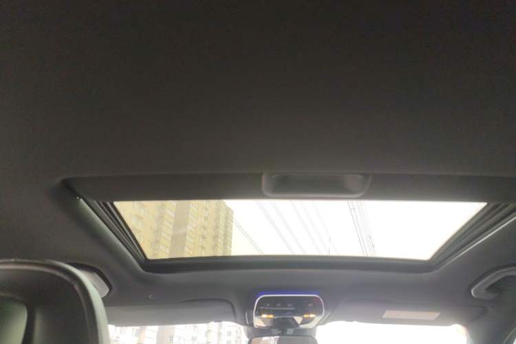 Used Mercedes-Benz C-Class 2022 C 200 L Sport Edition Headliner