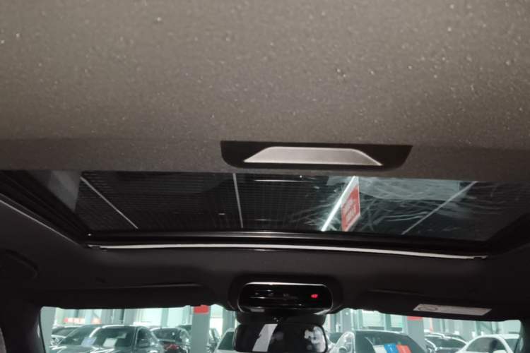 Used Mercedes-Benz C-Class 2022 C 200 L Sport Edition Headliner