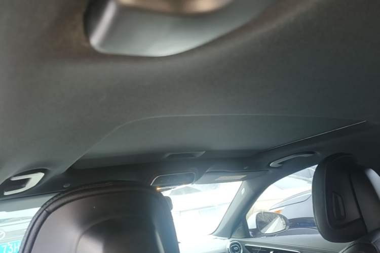 Used Mercedes-Benz C-Class 2022 C 200 L Sport Edition Headliner