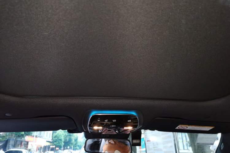 Used Mercedes-Benz C-Class 2022 Restyled C 260 L Sport Edition Headliner