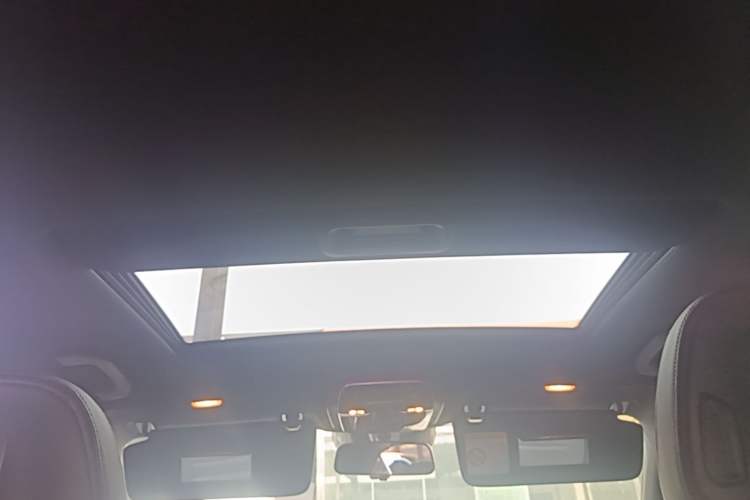 Used Mercedes-Benz C-Class 2022 Restyled C 200 L Sport Edition Headliner