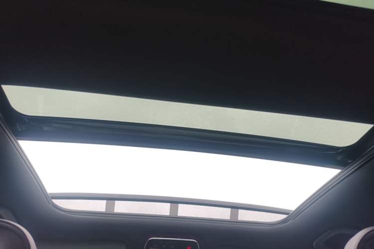 Used Mercedes-Benz C-Class 2022 Restyled C 260 L Sport Edition Headliner