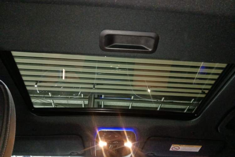 Used Mercedes-Benz C-Class 2022 Restyled C 200 L Sport Edition Headliner
