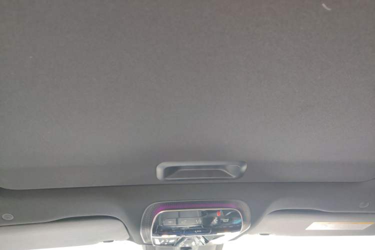 Used Mercedes-Benz C-Class 2022 Restyled C 200 L Sport Edition Headliner