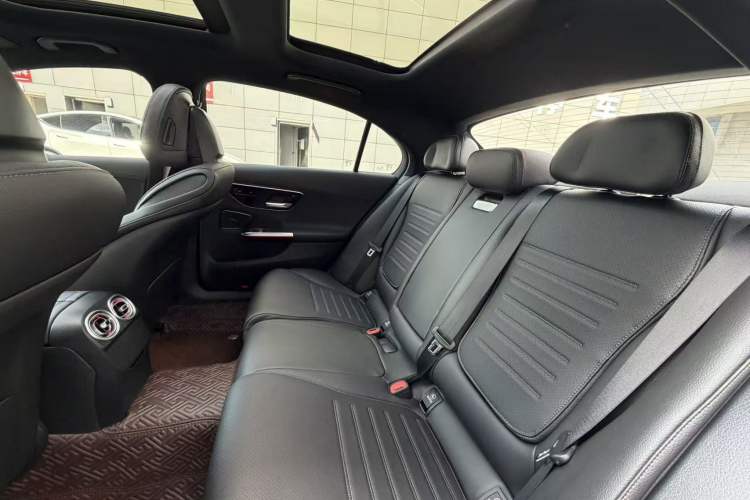 Used Mercedes-Benz C-Class 2022 Restyled C 260 L Sport Edition Headliner
