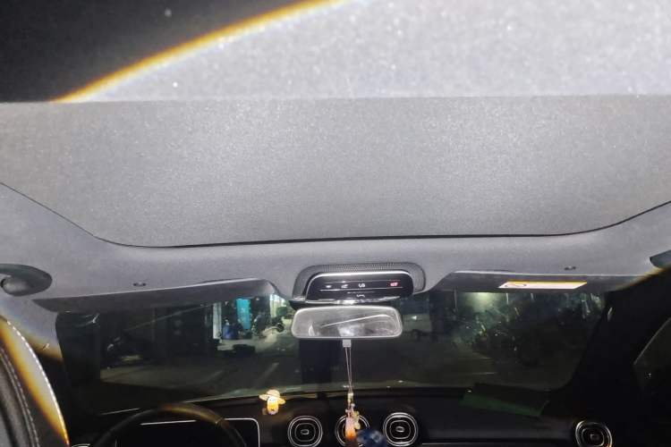 Used Mercedes-Benz C-Class 2022 Restyled C 260 L Sport Edition Headliner