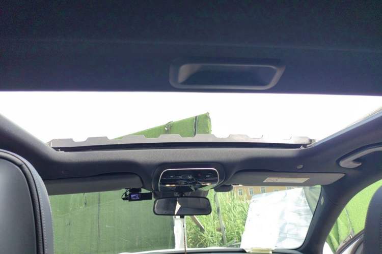 Used Mercedes-Benz C-Class 2022 C 200 L Sport Edition Headliner