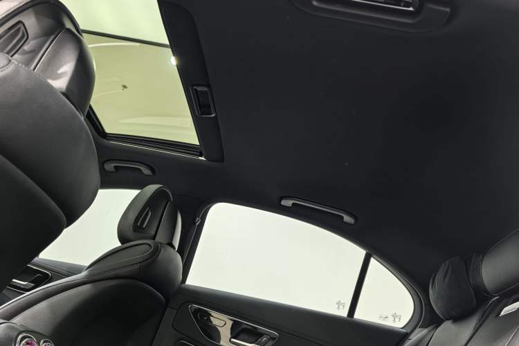 Used Mercedes-Benz C-Class 2022 Restyled C 200 L Sport Edition Headliner
