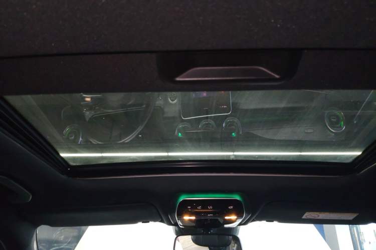 Used Mercedes-Benz C-Class 2022 Restyled C 200 L Sport Edition Headliner